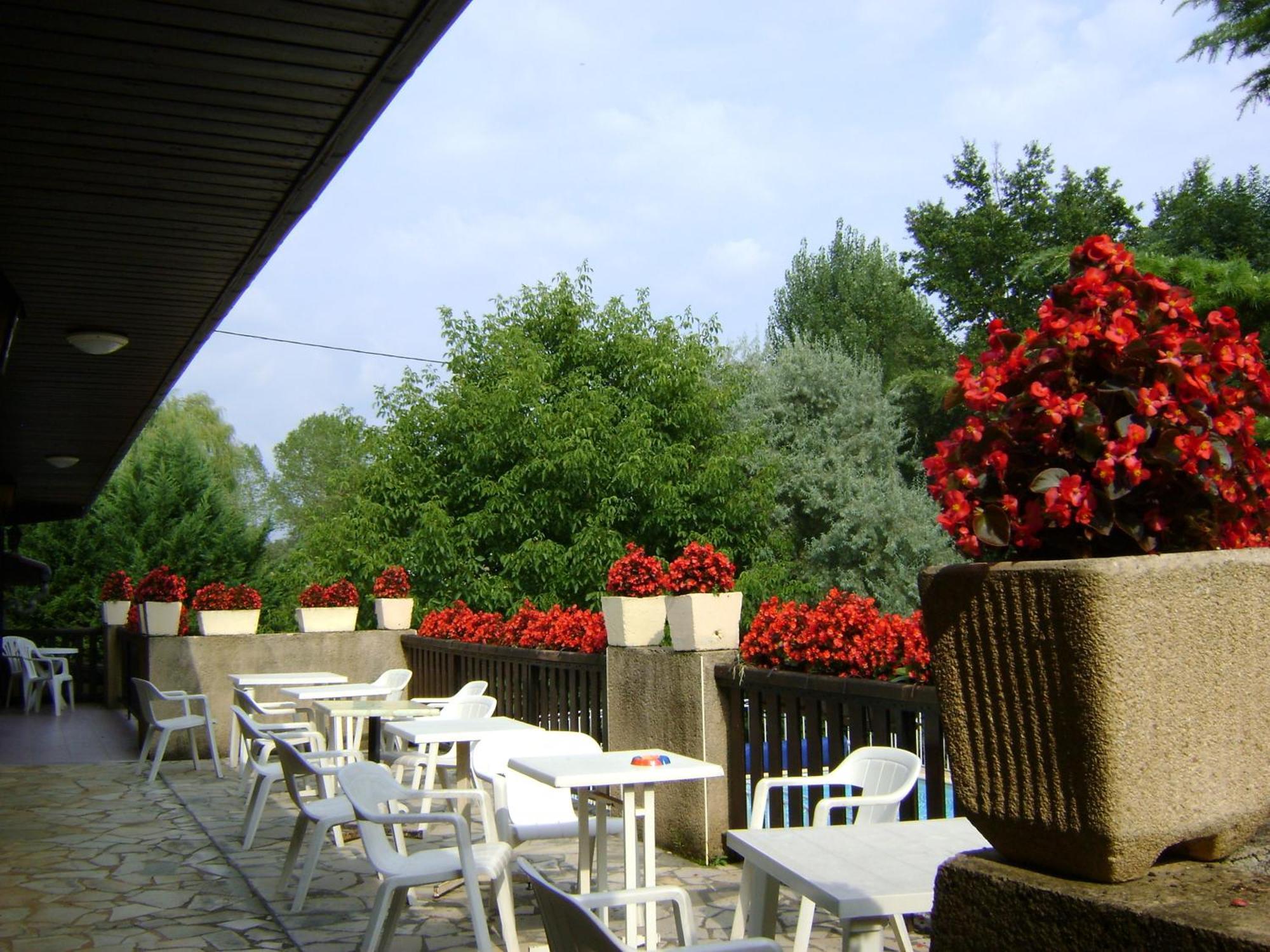 Relais De Frejeroques Hotel Foissac  Eksteriør billede