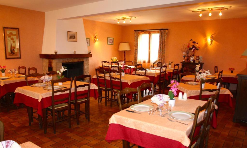 Relais De Frejeroques Hotel Foissac  Eksteriør billede